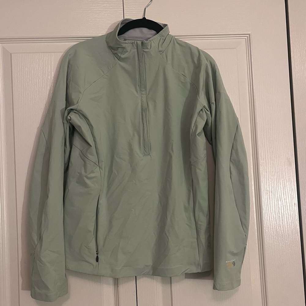 Mountain Hardwear light green shell jacket quarter zip